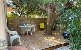Studio Avec Parking Et Exterieur A 2 Min De La Plage